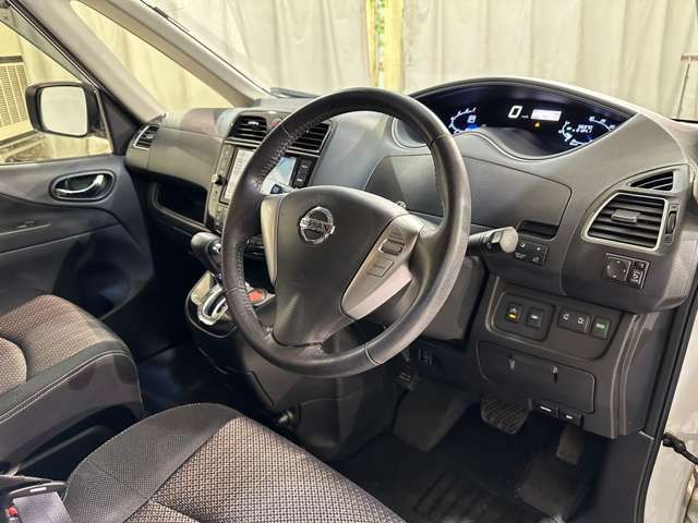 NISSAN SERENA  S-HYBRID 4WD 2014 Image 31