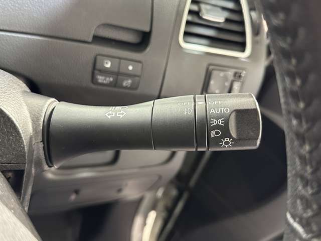 NISSAN SERENA  S-HYBRID 4WD 2014 Image 31