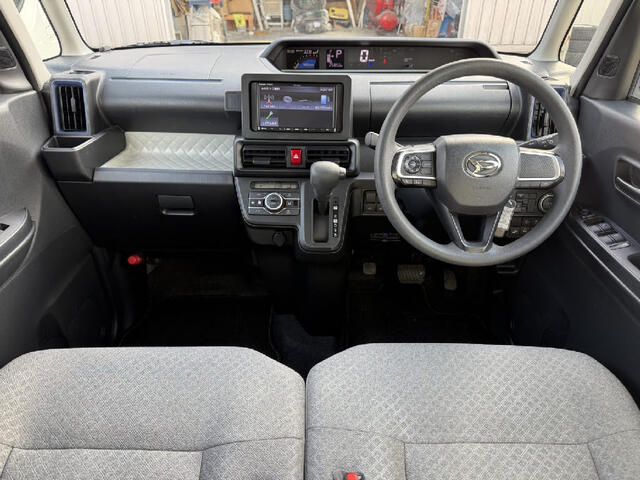 DAIHATSU TANTO 4WD 2022 Image 31
