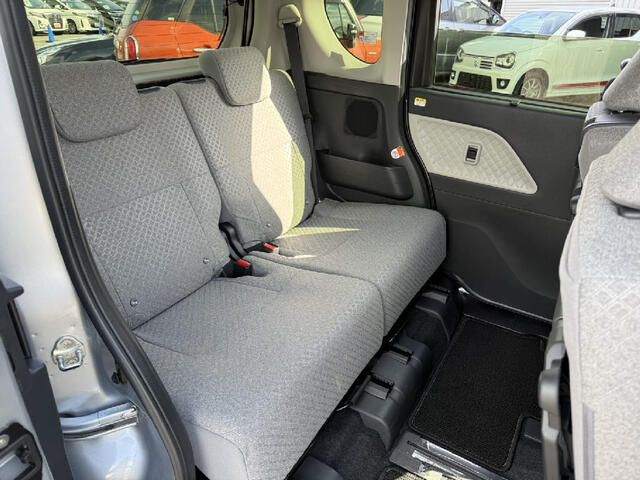 DAIHATSU TANTO 4WD 2022 Image 31