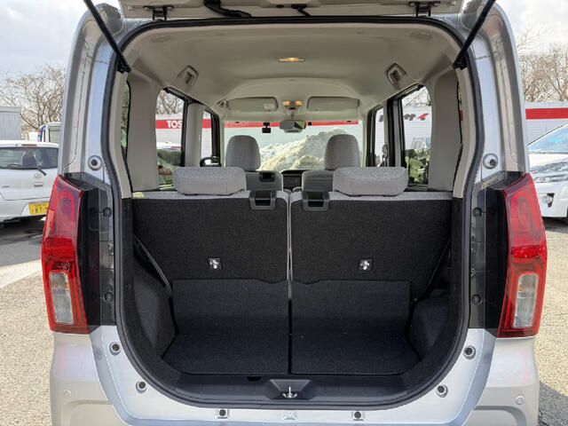 DAIHATSU TANTO 4WD 2022 Image 31