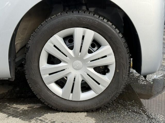 DAIHATSU TANTO 4WD 2022 Image 31