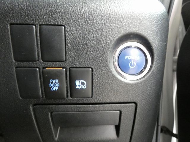 TOYOTA VELLFIRE  HYBRID 4WD 2020 Image 31