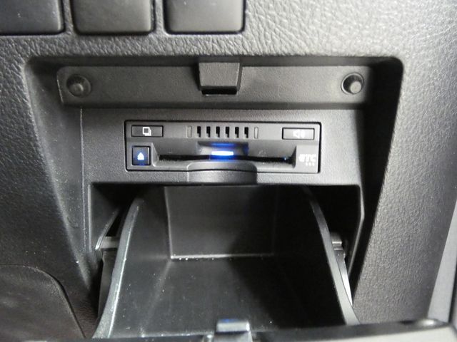 TOYOTA VELLFIRE  HYBRID 4WD 2020 Image 31