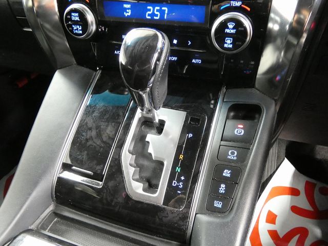 TOYOTA VELLFIRE  HYBRID 4WD 2020 Image 31