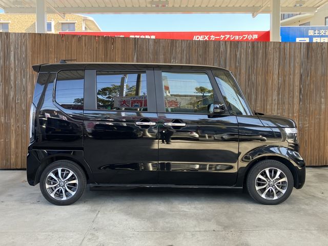 HONDA N BOX CUSTOM 2023 Image 31