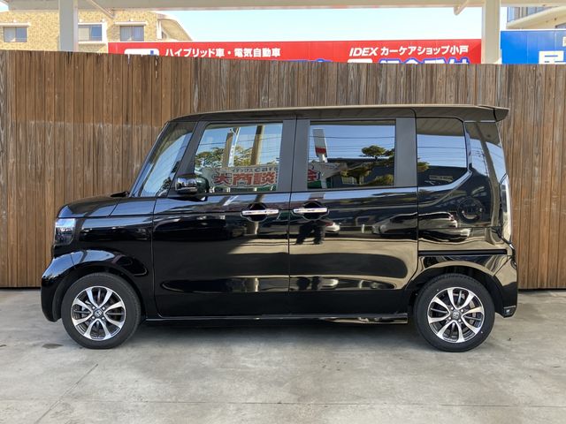 HONDA N BOX CUSTOM 2023 Image 31