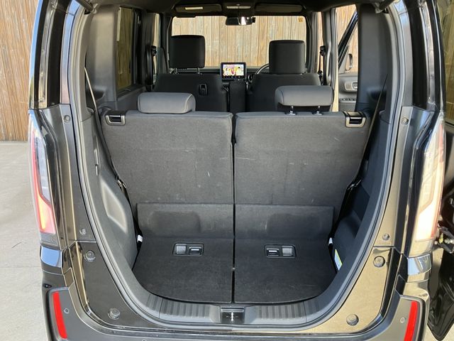 HONDA N BOX CUSTOM 2023 Image 31