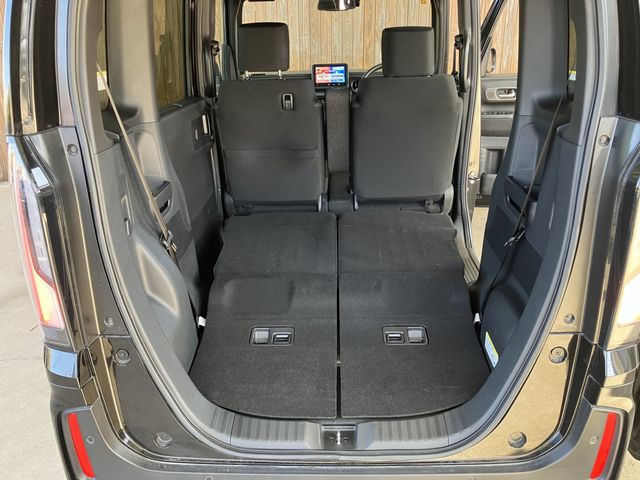 HONDA N BOX CUSTOM 2023 Image 31