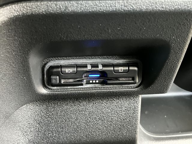 HONDA N BOX CUSTOM 2023 Image 31