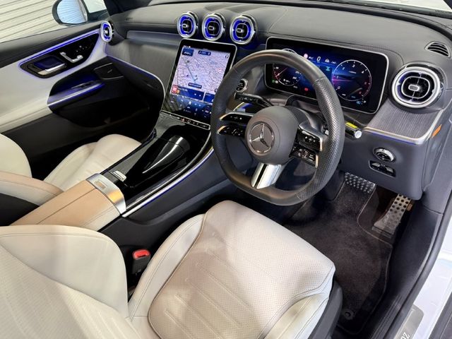 MERCEDES BENZ GLC CL 2025 Image 31