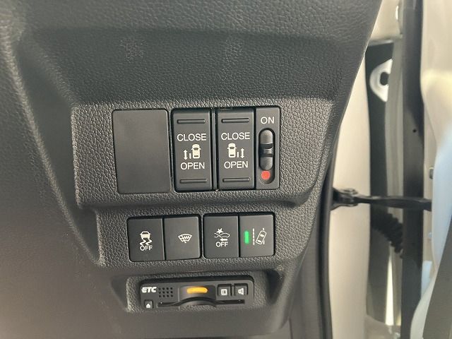 HONDA FREED PLUS 4WD 2017 Image 31