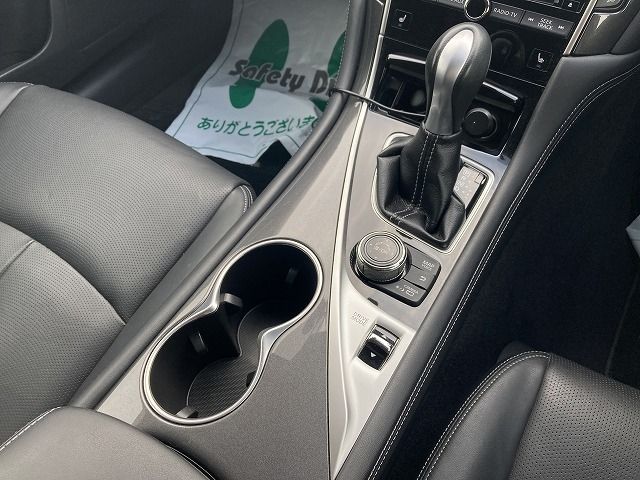 NISSAN SKYLINE HYBRID 4WD 2016 Image 31