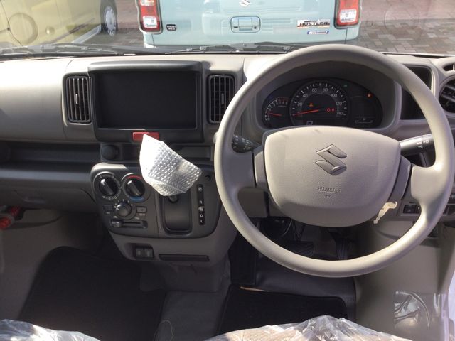 SUZUKI EVERY VAN 4WD 2024 Image 31