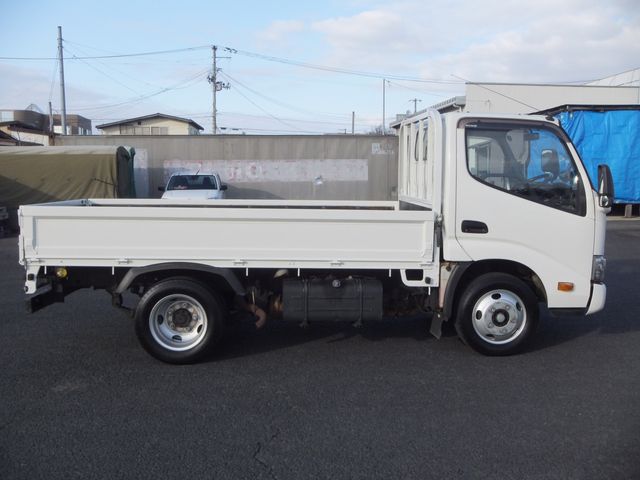 HINO DUTRO 2017 Image 31