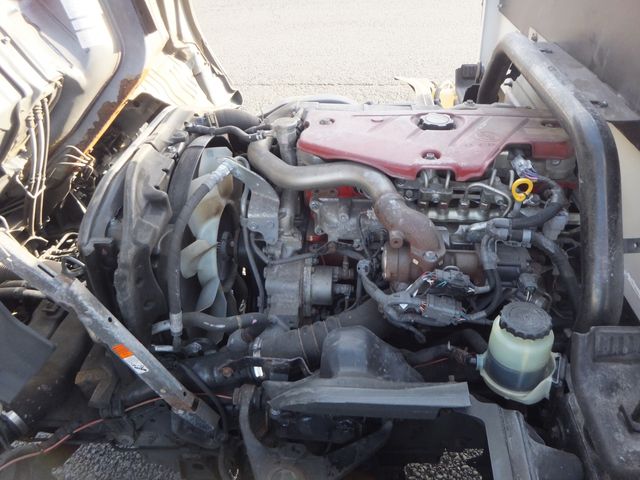 HINO DUTRO 2017 Image 31