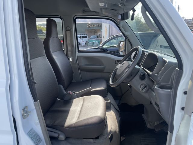 NISSAN NV100 CLIPPER 2025 Image 31