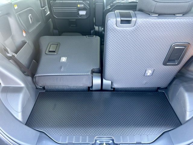 DAIHATSU TANTO FAN CROSS 2022 Image 31