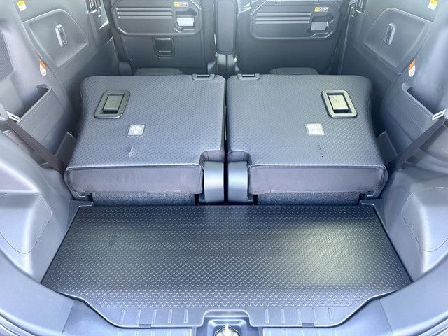 DAIHATSU TANTO FAN CROSS 2022 Image 31