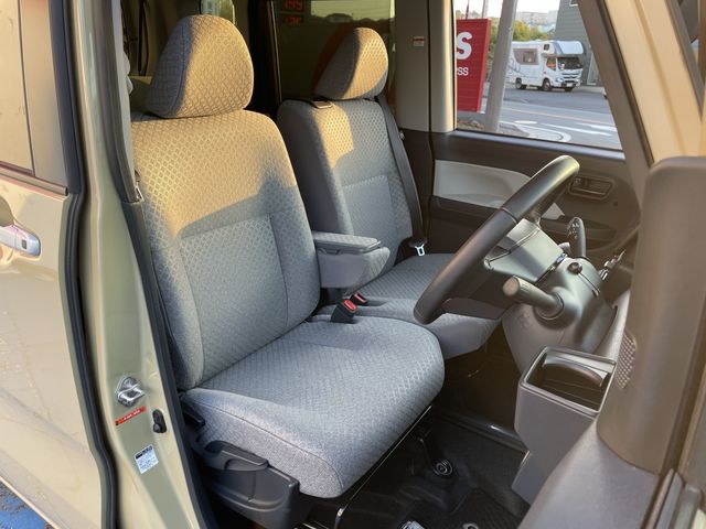 DAIHATSU TANTO 2023 Image 31