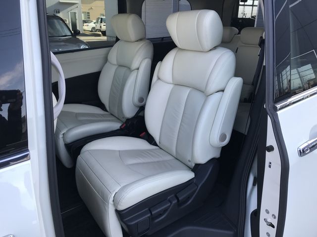 NISSAN ELGRAND 2017 Image 31