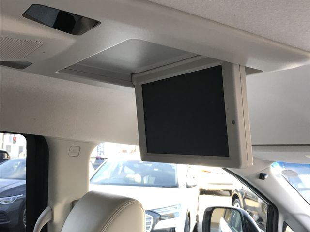 NISSAN ELGRAND 2017 Image 31