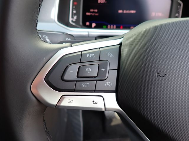 VOLKSWAGEN T-ROC 2024 Image 31