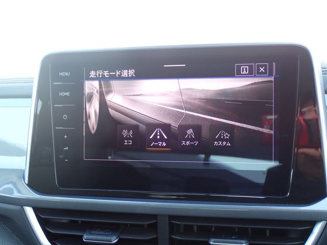 VOLKSWAGEN T-ROC 2024 Image 31