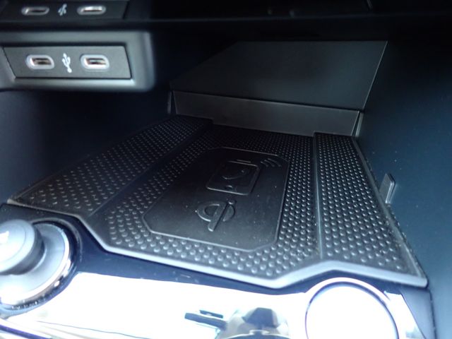 VOLKSWAGEN T-ROC 2024 Image 31