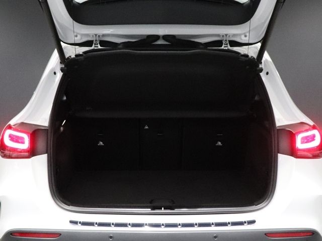 MERCEDES BENZ GLA CL 2020 Image 31