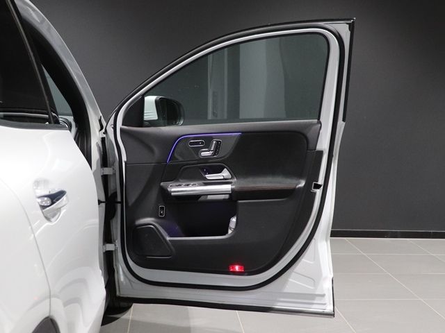 MERCEDES BENZ GLA CL 2020 Image 31