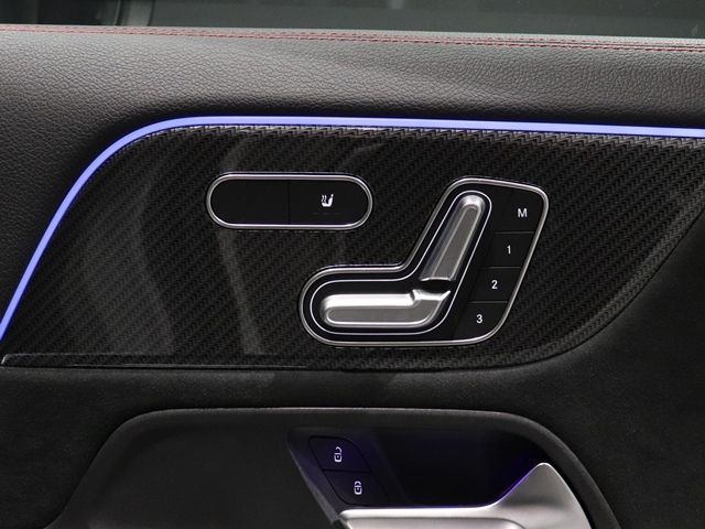 MERCEDES BENZ GLA CL 2020 Image 31