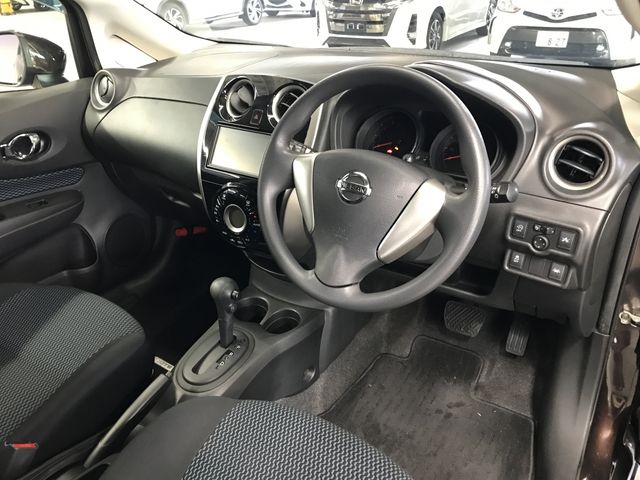 NISSAN NOTE 2015 Image 31