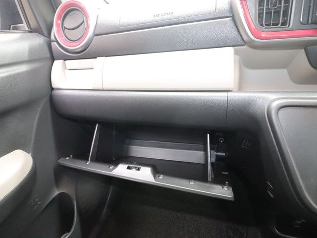 TOYOTA PASSO 2017 Image 31