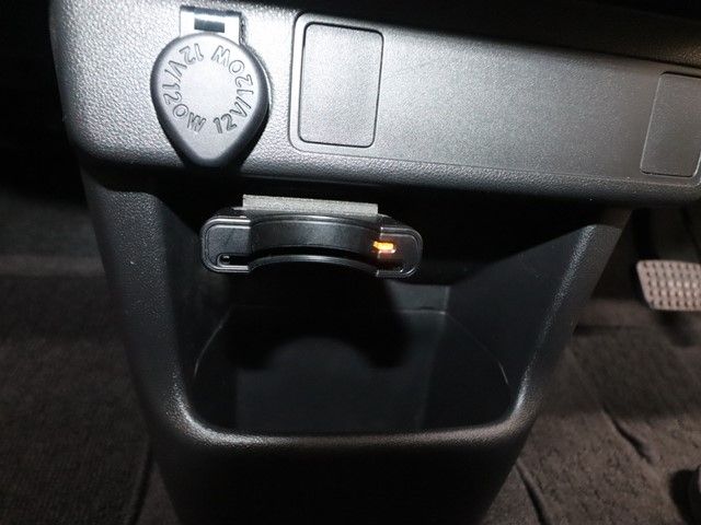 TOYOTA PASSO 2017 Image 31