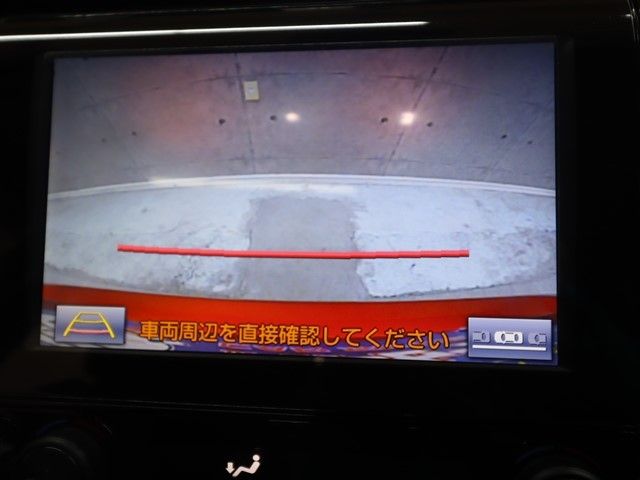 TOYOTA CAMRY HYBRID 2018 Image 31