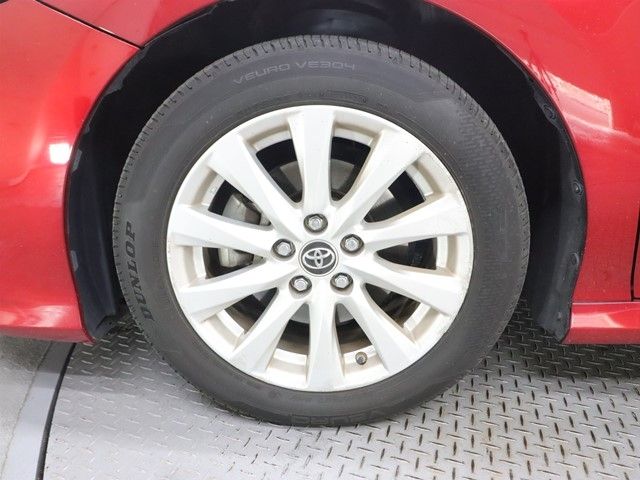 TOYOTA CAMRY HYBRID 2018 Image 31