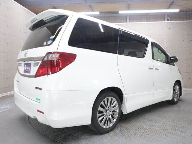 TOYOTA ALPHARD 2014 Image 31