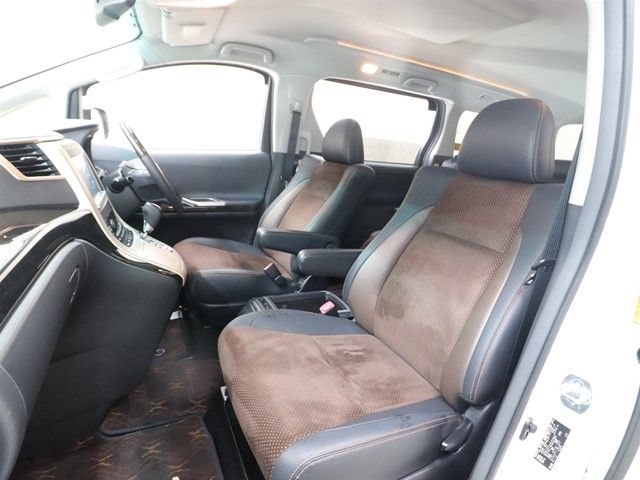 TOYOTA ALPHARD 2014 Image 31
