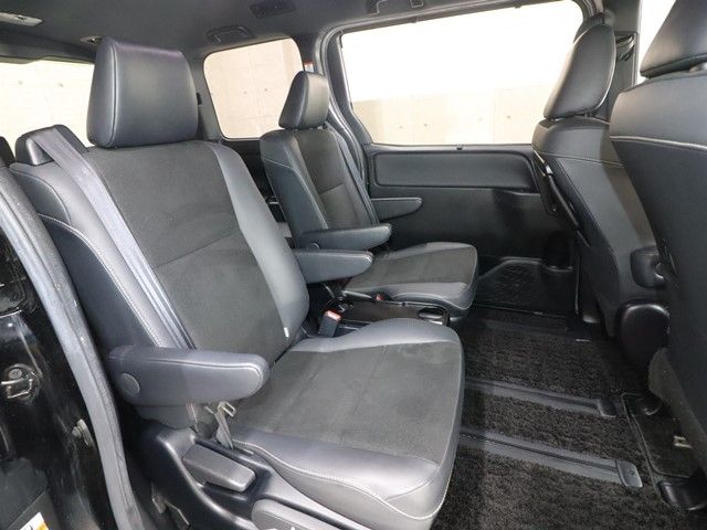 TOYOTA NOAH 2019 Image 31