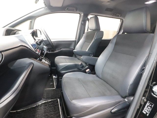 TOYOTA NOAH 2019 Image 31