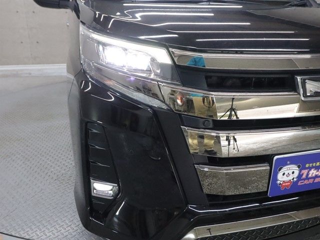 TOYOTA NOAH 2019 Image 31