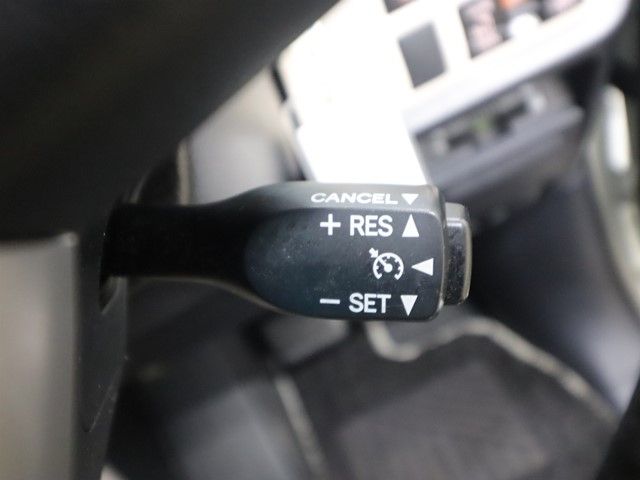 TOYOTA NOAH 2019 Image 31