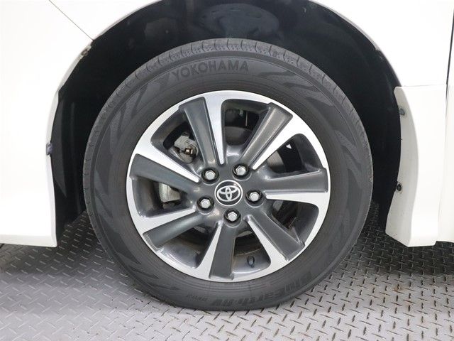 TOYOTA NOAH 2019 Image 31