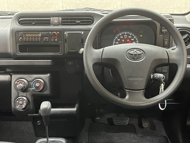 TOYOTA PROBOX VAN 2WD 2021 Image 31