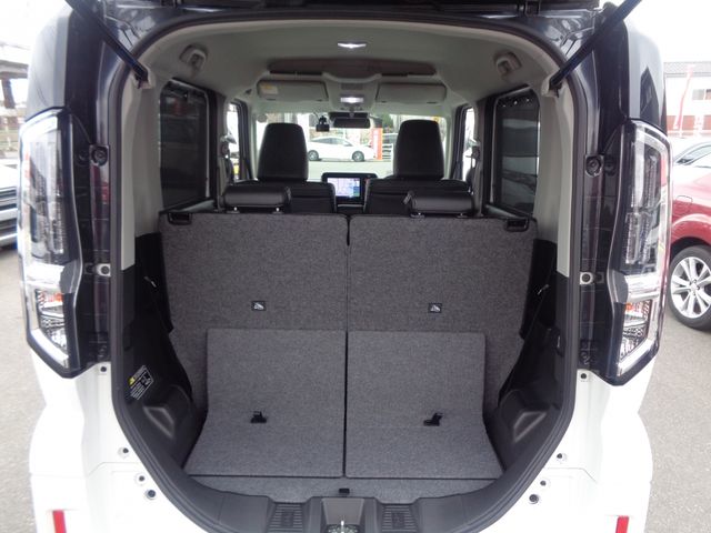 SUZUKI SPACIA CUSTOM 4WD 2023 Image 31