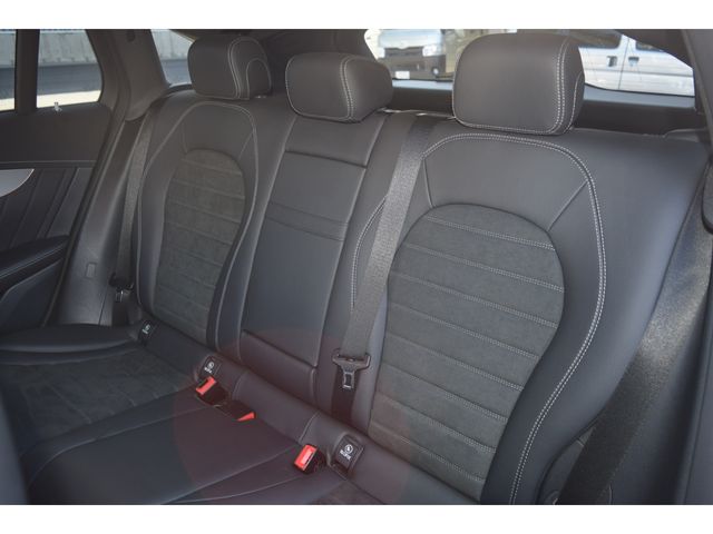 MERCEDES BENZ EQC 2020 Image 31