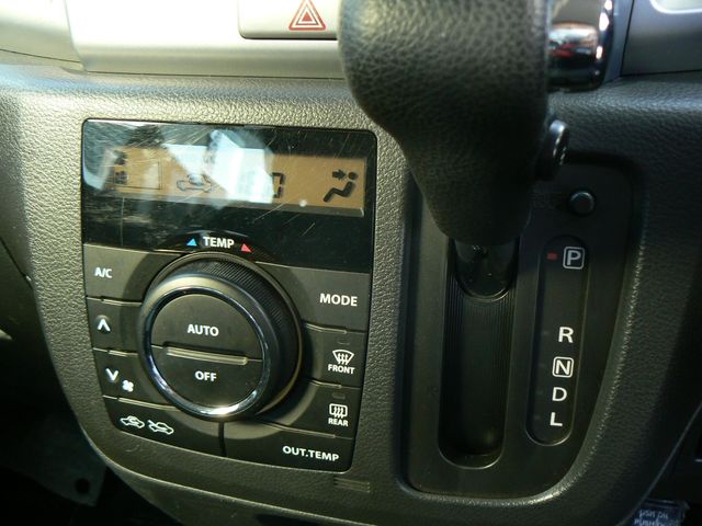 SUZUKI SPACIA 2015 Image 31