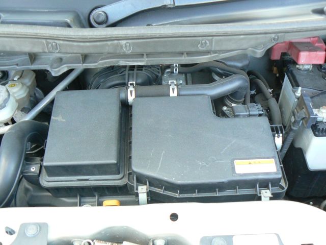 SUZUKI SPACIA 2015 Image 31