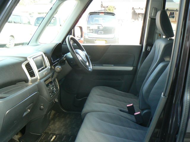 SUZUKI SPACIA 2015 Image 31